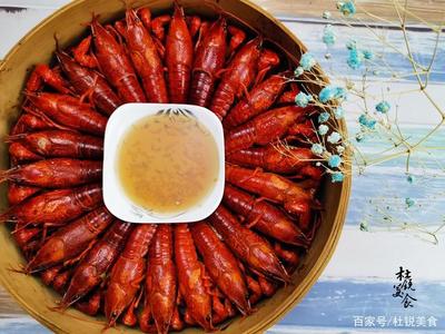 拒絕重調料，還原真滋味 品味原汁原味小龍蝦的清香真諦